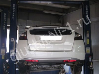 Установка насадки на глушитель  Honda Crosstour